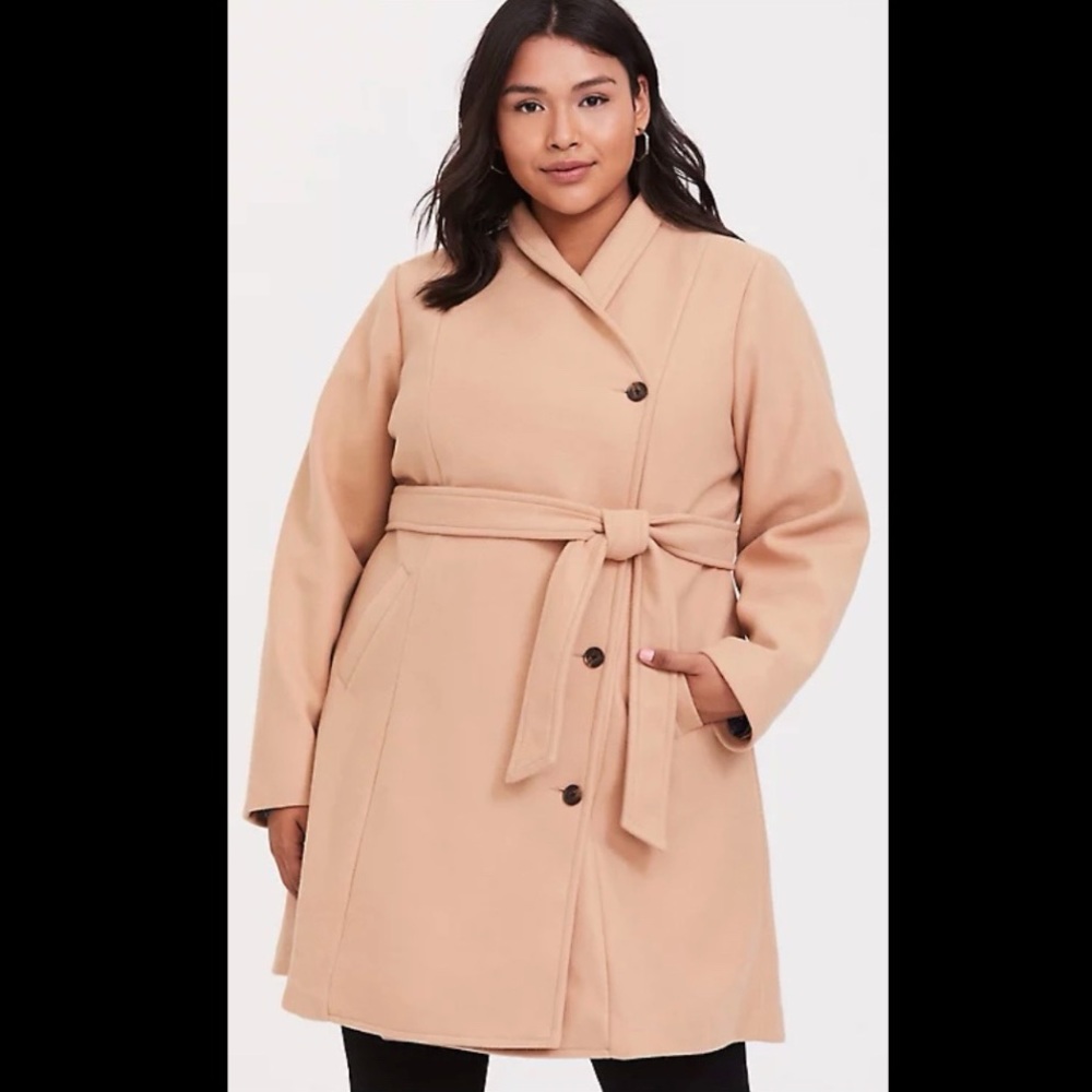 NWT Torrid Beige Brushed Asymmetrical A-Line Coat size 4